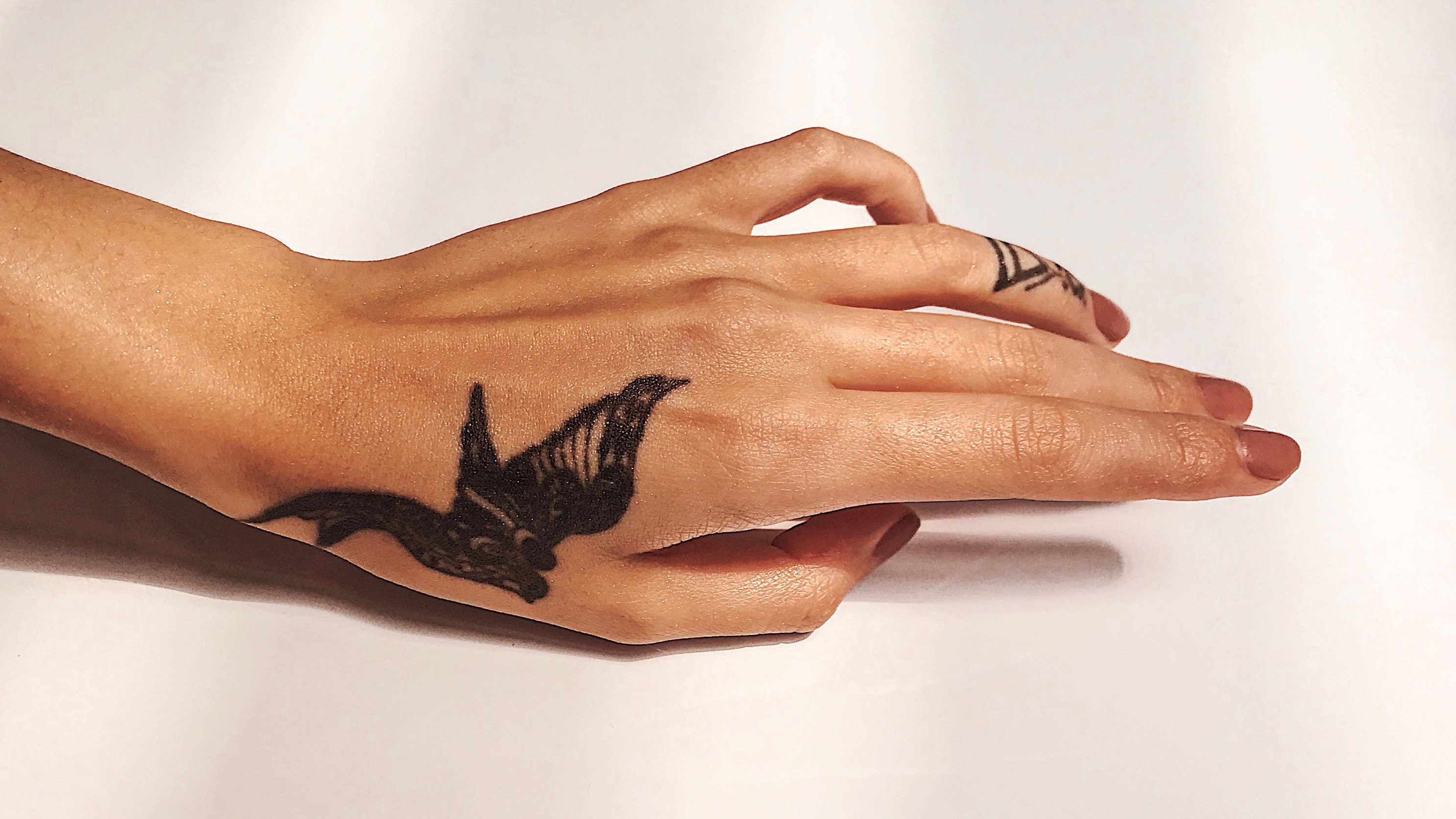 do-hand-tattoos-fade