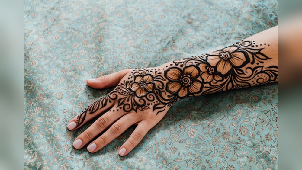henna tattoo meaning.jpg