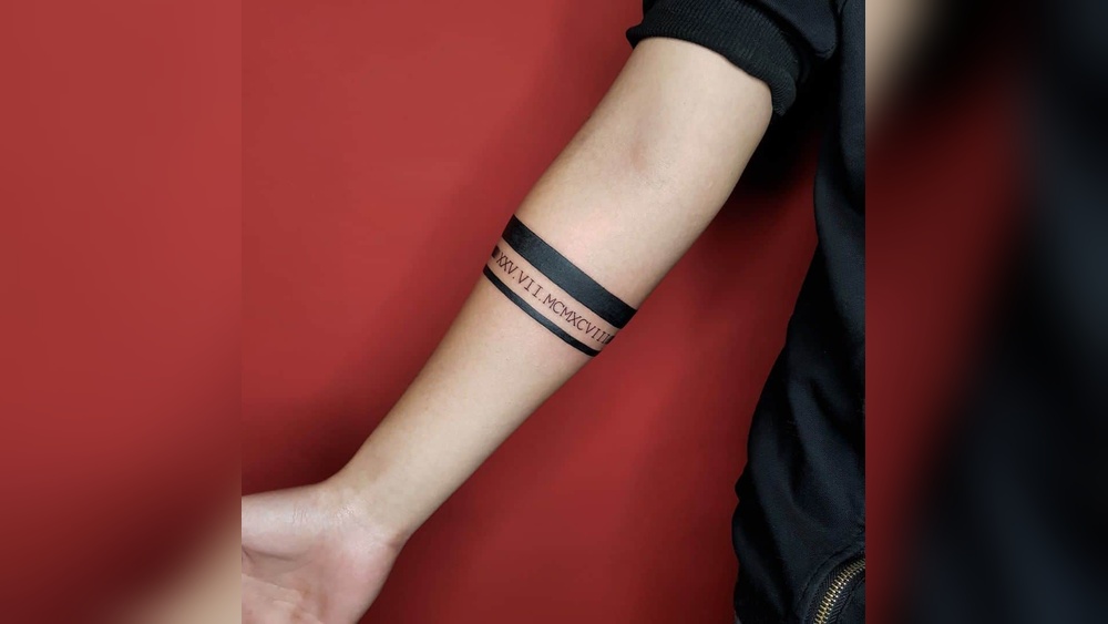 two bands tattoo meaning.jpg